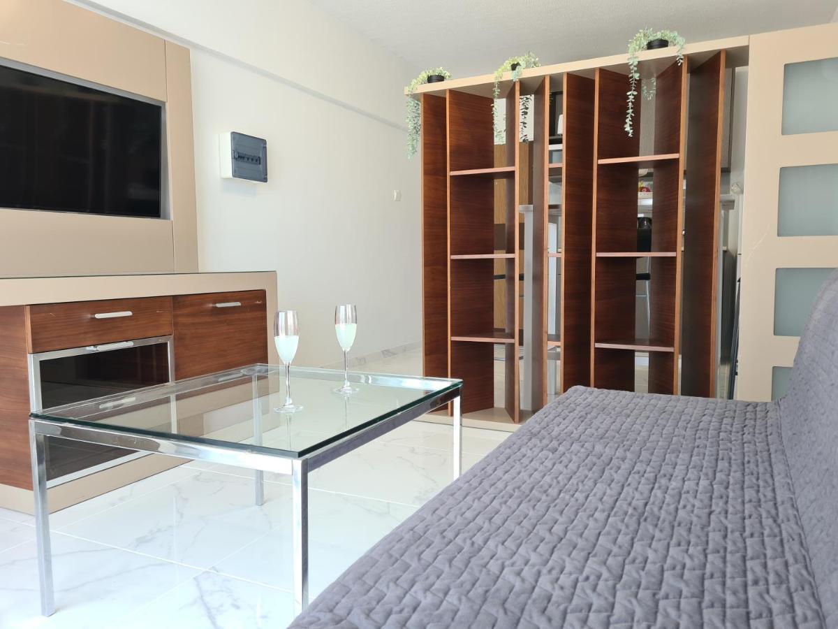פאראלימני Fotoxenia Luxury Apts מראה חיצוני תמונה
